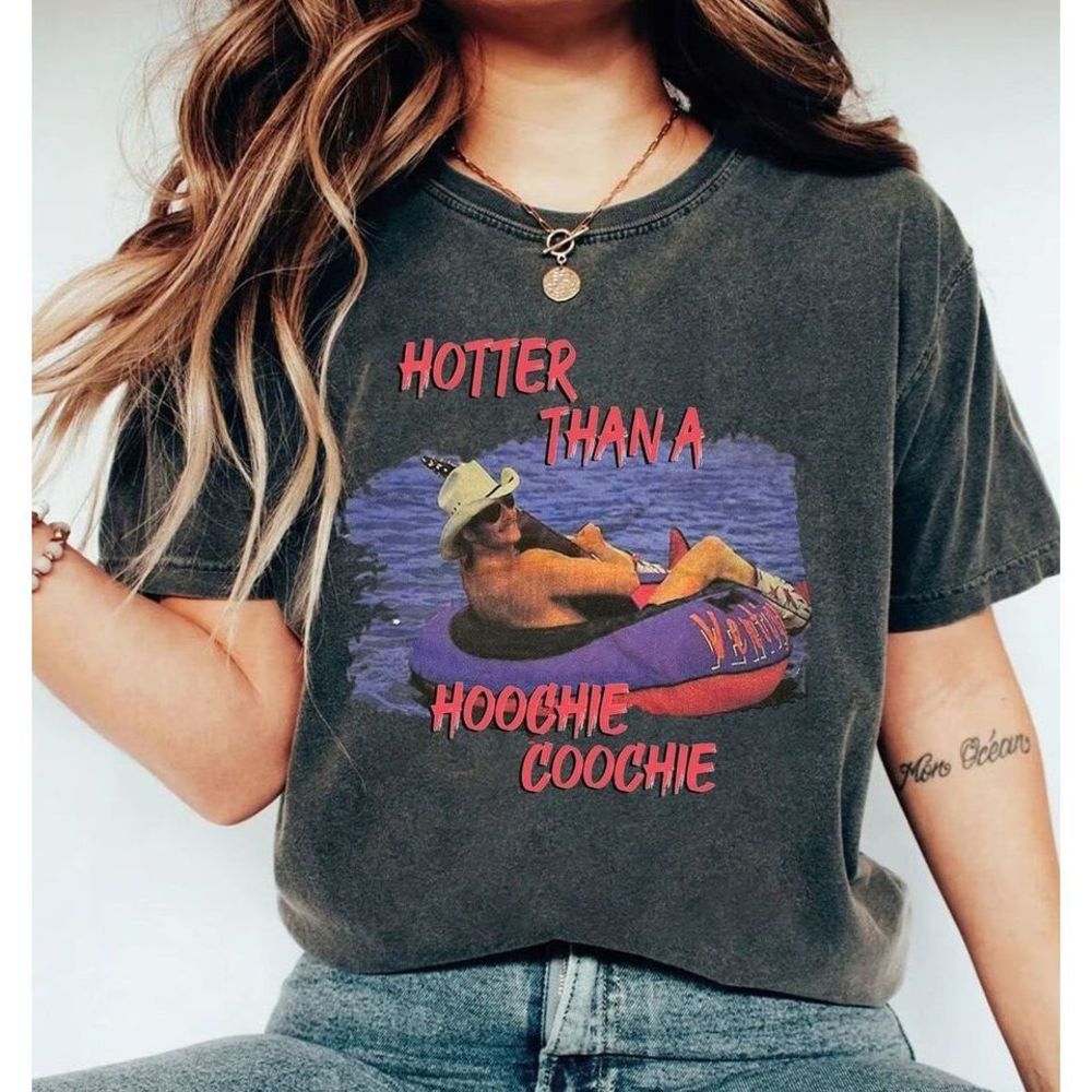 Alan Jackson T-shirt Hotter Than A Hoochie Coochie T-Shirt